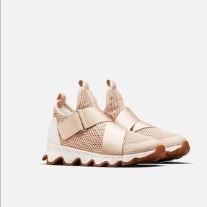 Sorel kinetic sneaker